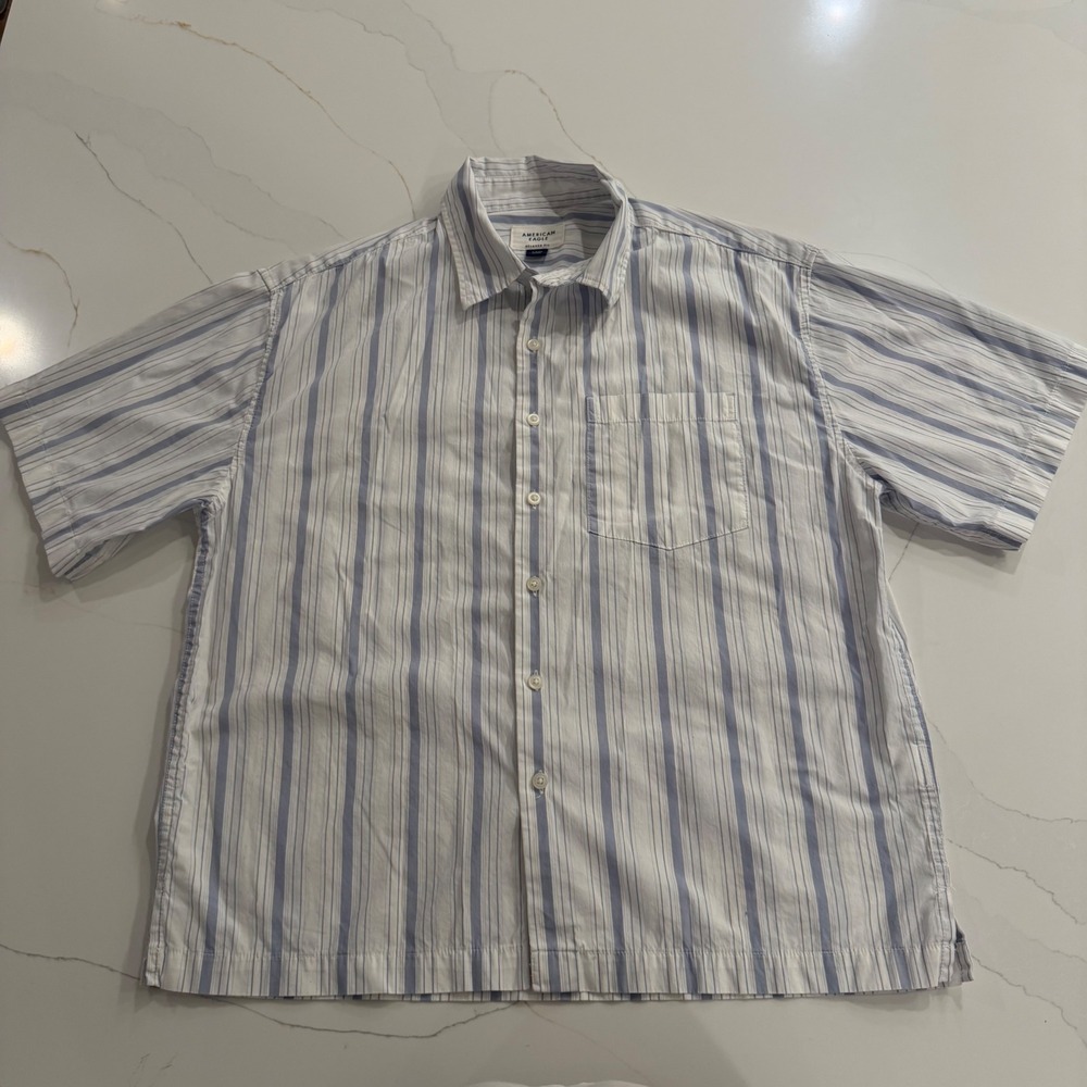 American Eagle Relaxed Fit Striped Short Sleeve Button Down Shirt Blue White S